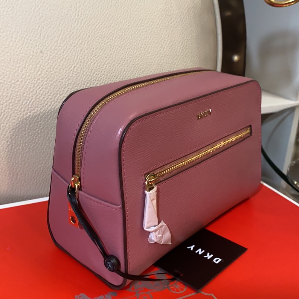 Dkny beautiful brand new.